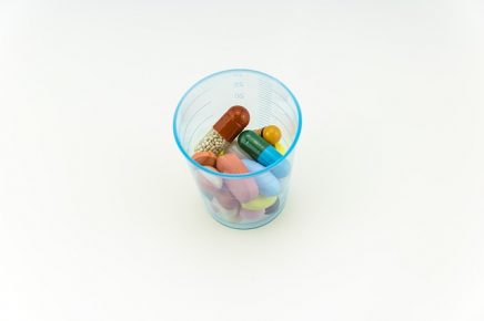 Antibiotika stören Darmbakterien und beeinträchtigen die Knochengesundheit
