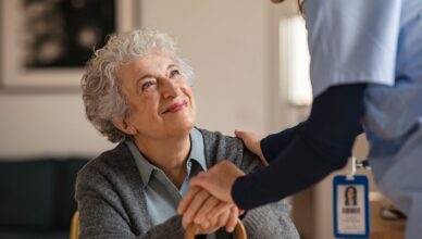 Gesponsert: Die Vorteile häuslicher Pflege für Senioren – Ein umfassender Überblick